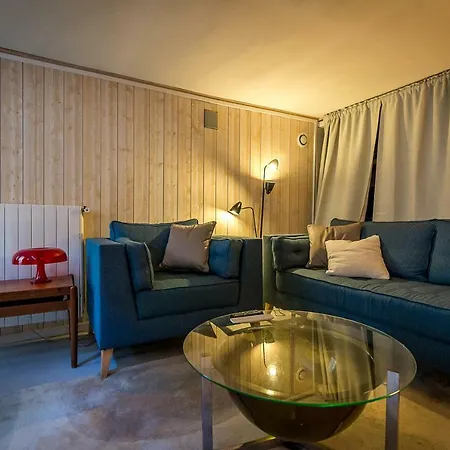 Appartement Lilura, Quartier Saint-charles, 750 M Des Plages